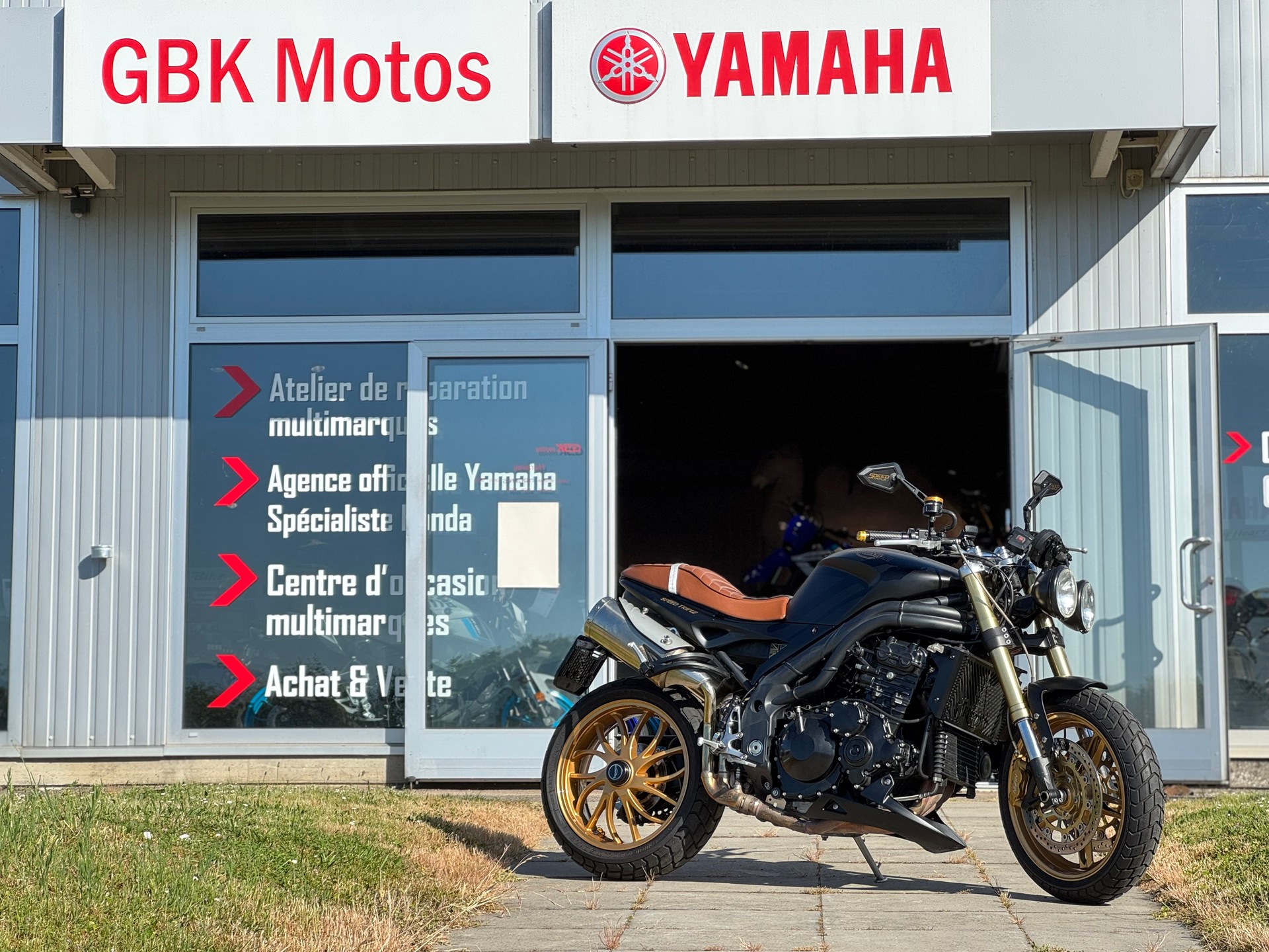 TRIUMPH Speed Triple-image-0