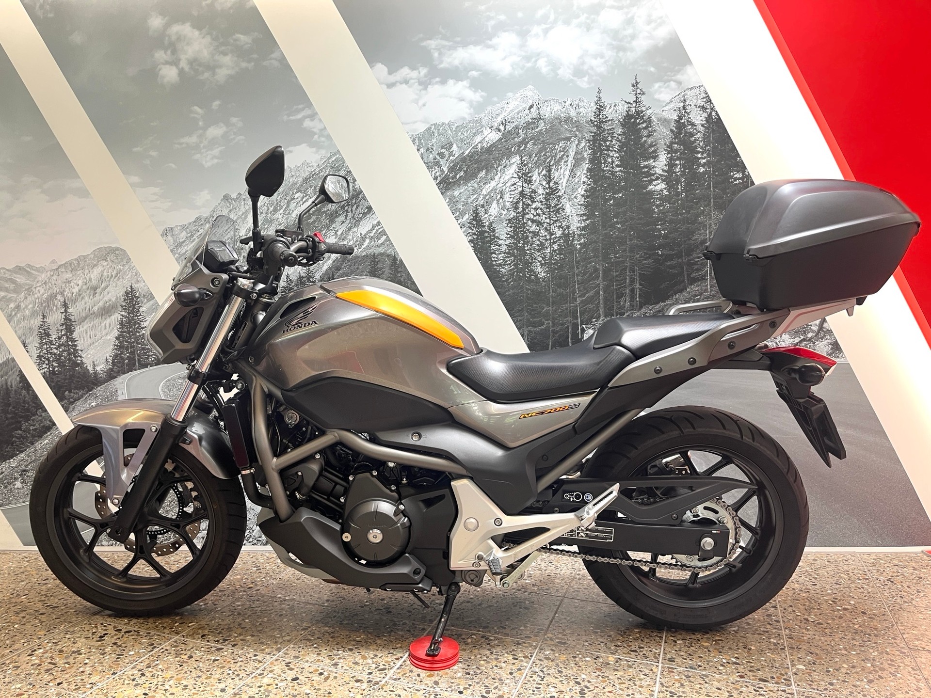 HONDA NC 700 S DTC ABS im Kundenauftrag!!-image-1