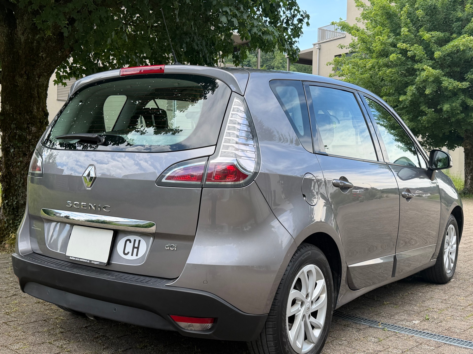 RENAULT Scénic 1.5 dCi Dynamique-image-4