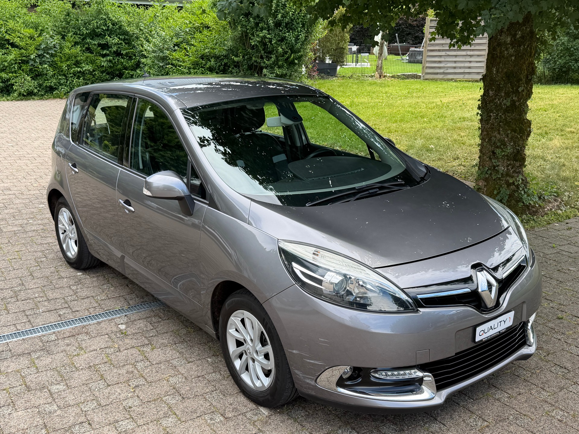 RENAULT Scénic 1.5 dCi Dynamique-image-1