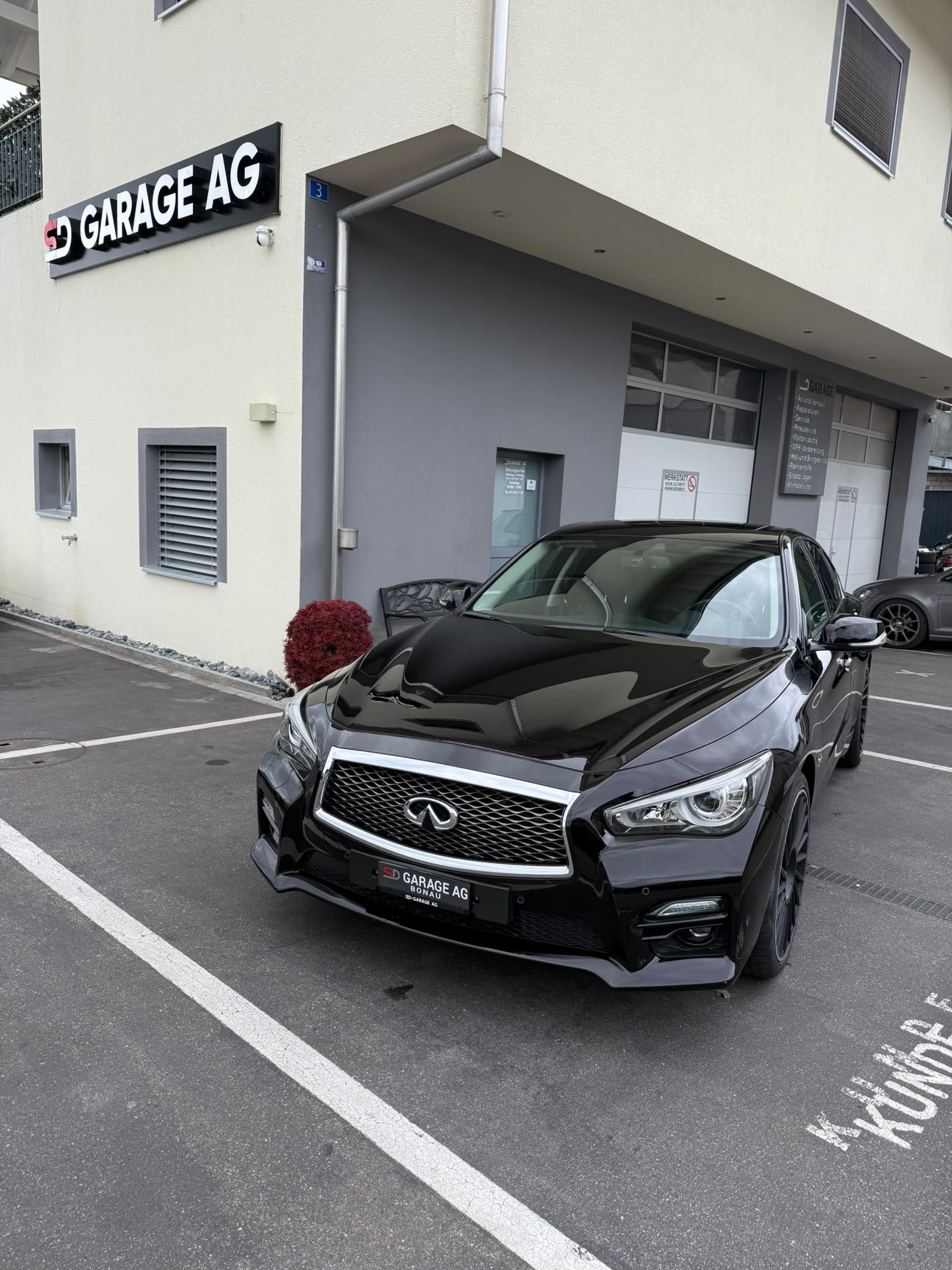 INFINITI Q50S 35h AWD Sport Tech Automatic-image-1