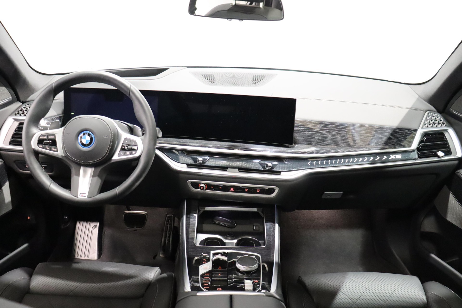 BMW X5 50e xDrive SAG-image-16
