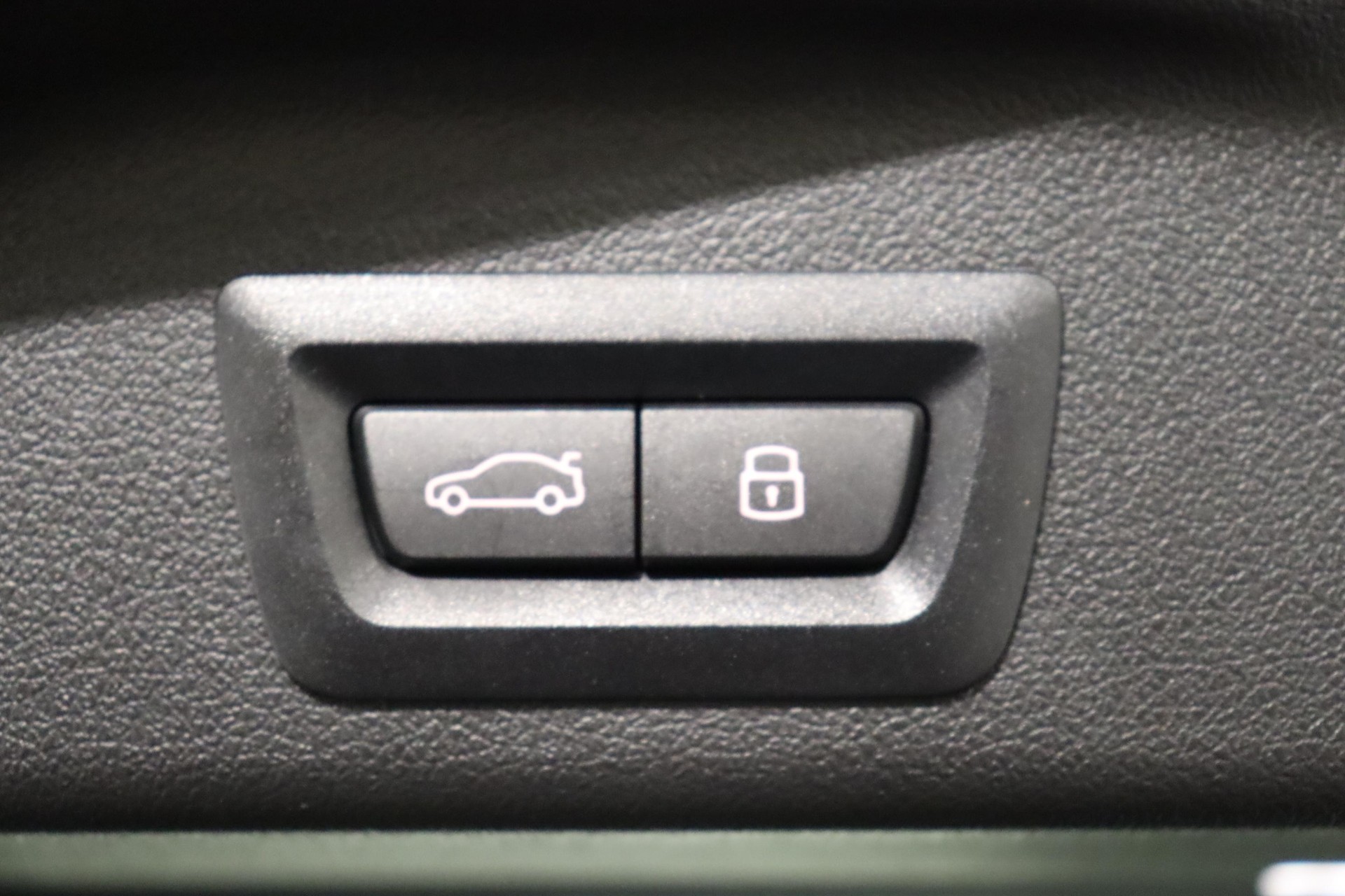 BMW X5 50e xDrive SAG-image-10
