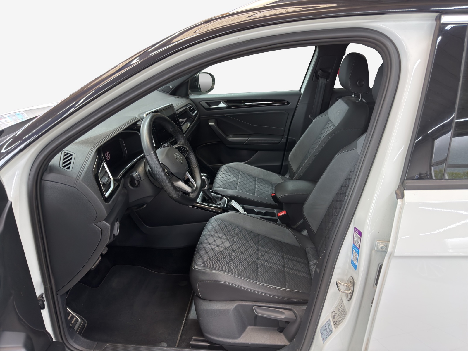 VW T-Roc 2.0 TSI R-Line DSG 4Motion-image-7