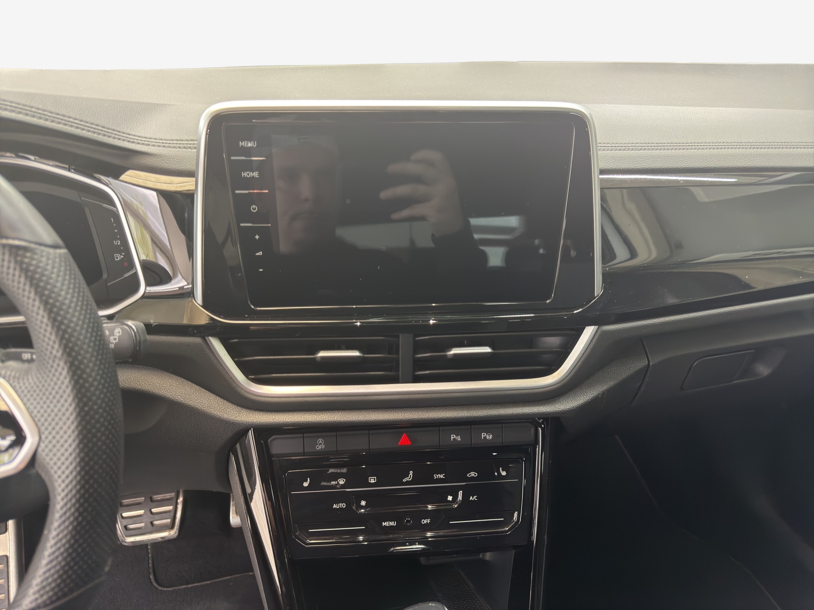 VW T-Roc 2.0 TSI R-Line DSG 4Motion-image-10
