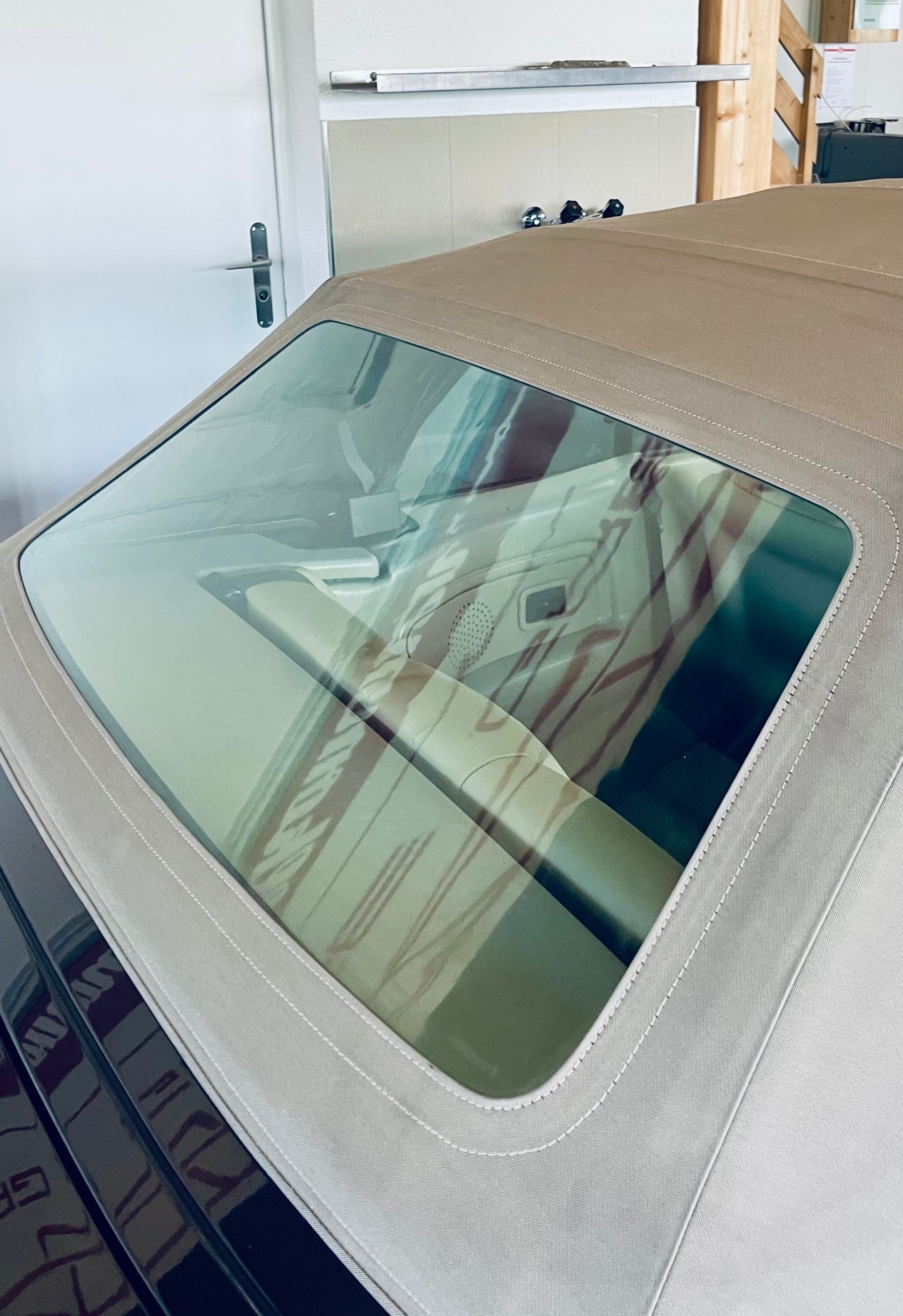 BMW 325i Cabrio "VETERAN"-image-10