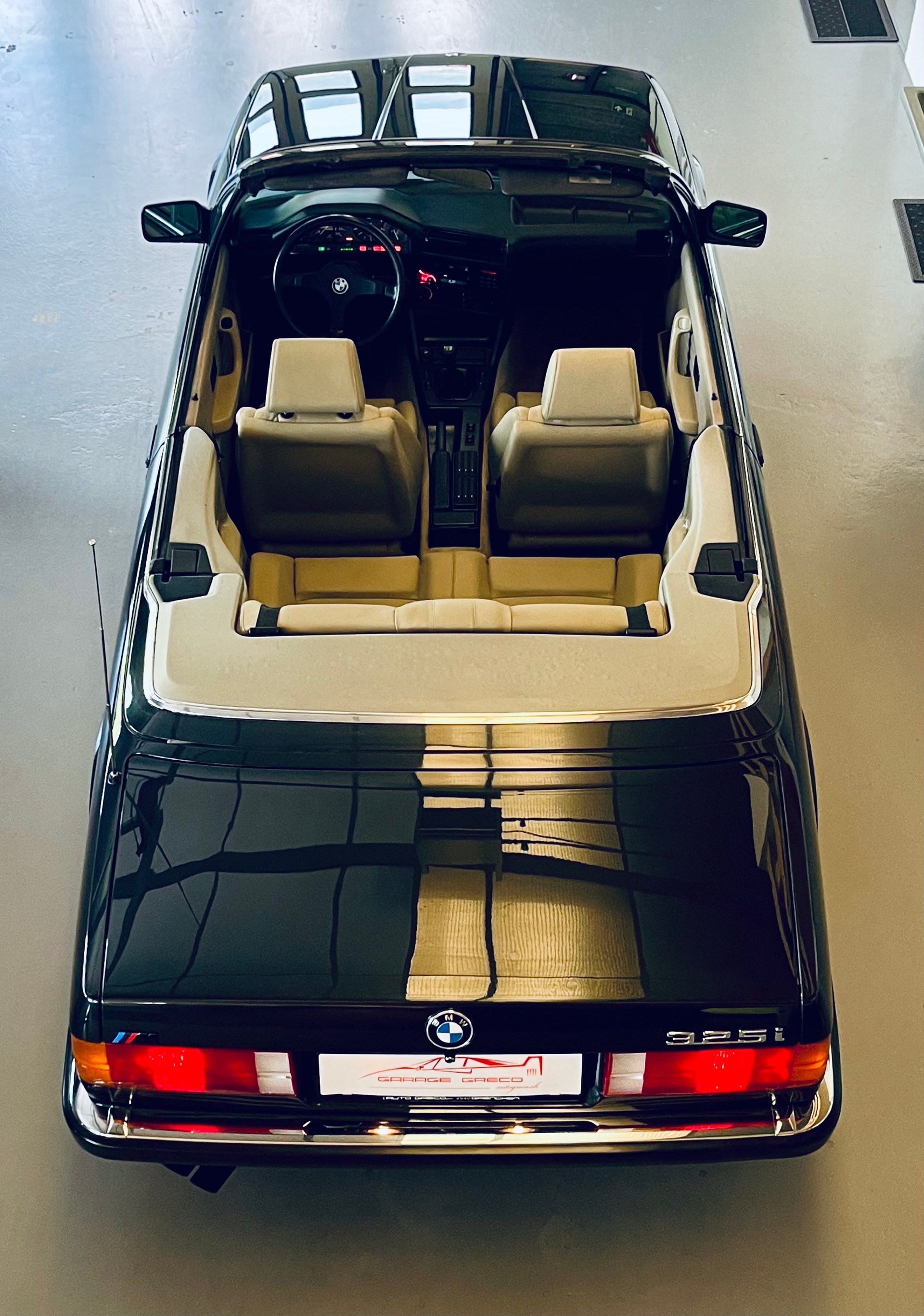 BMW 325i Cabrio "VETERAN"-image-9