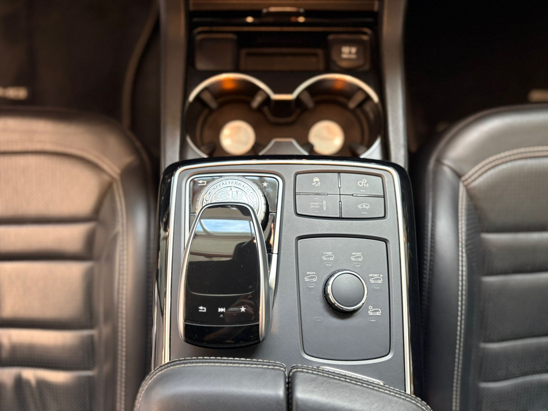 MERCEDES-BENZ GLE Coupé 63 S AMG 4Matic Speedshift-image-7