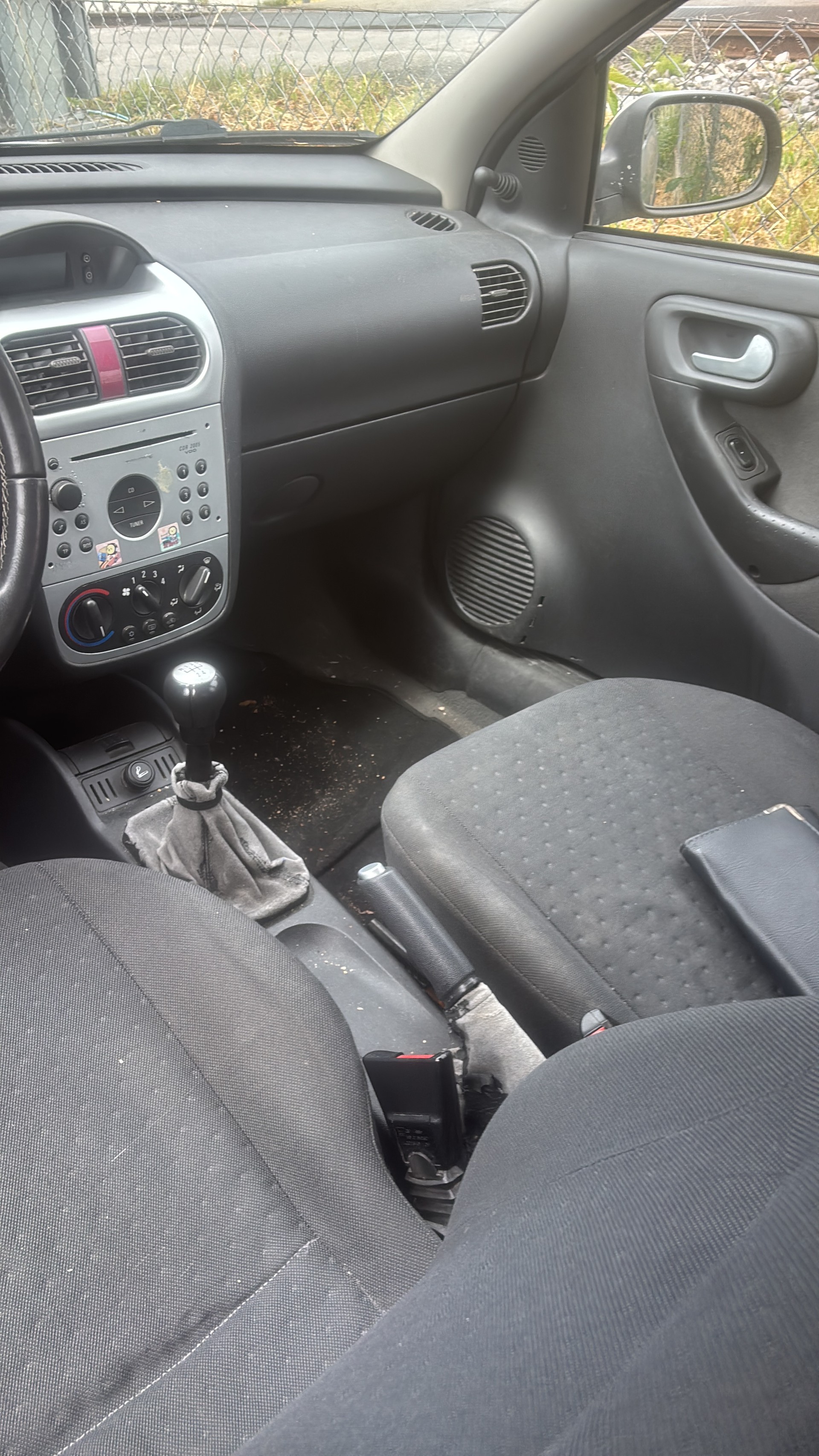 OPEL Corsa 1.2 16V Comfort-image-2