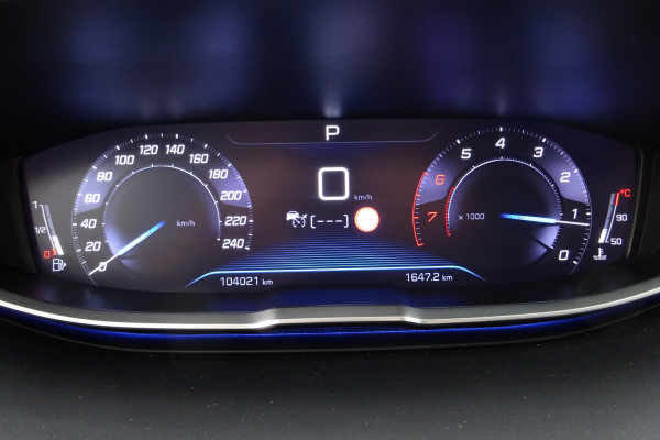 PEUGEOT 5008 1.6 THP Allure-image-14