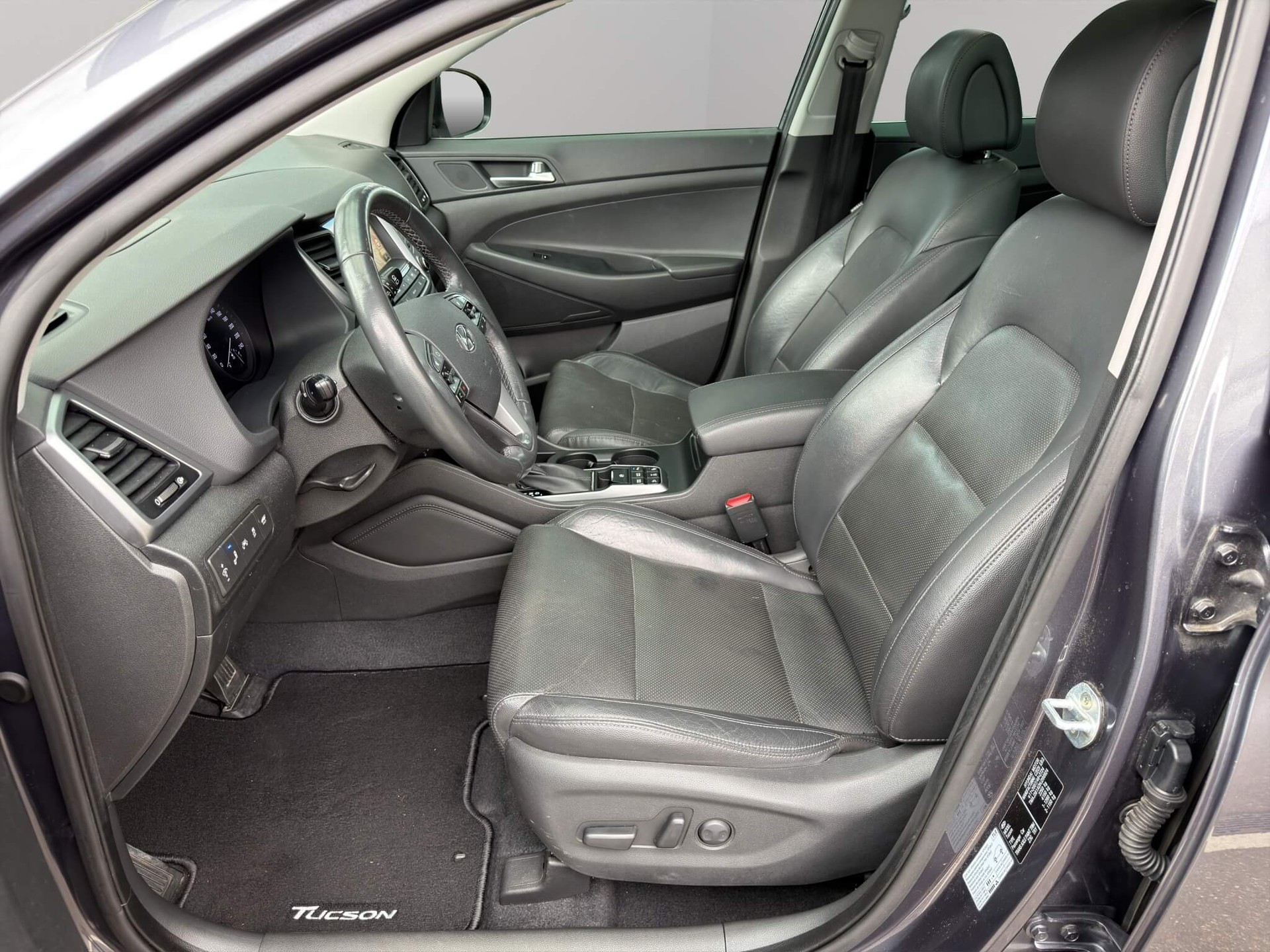 HYUNDAI Tucson 2.0 CRDi 185 Vertex 4WD-image-6