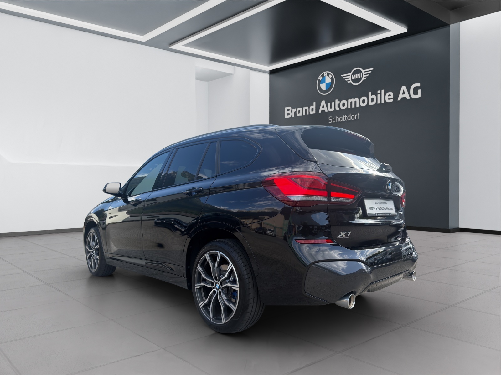 BMW X1 25i xDrive SAG-showroom-element-2