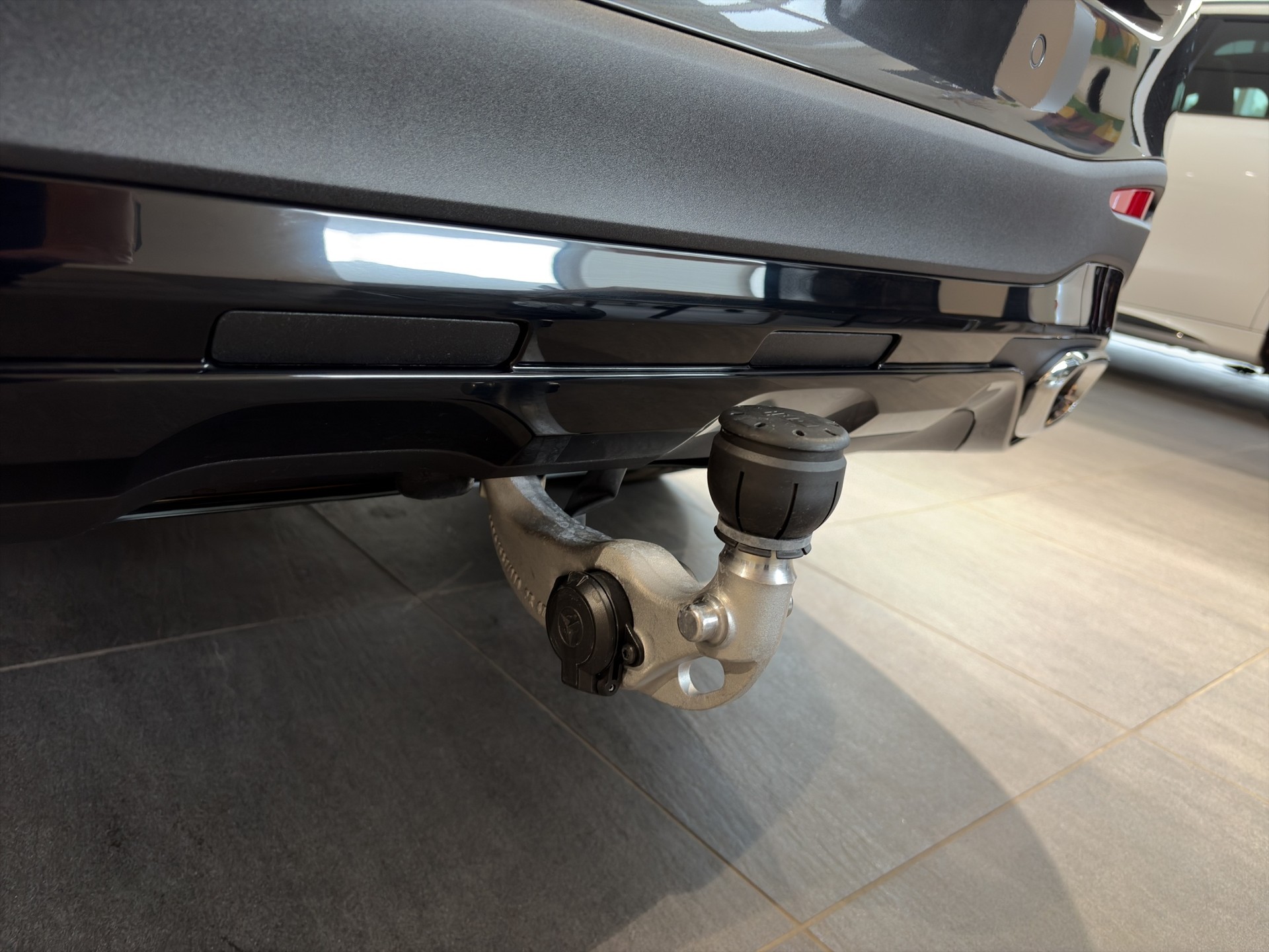 MERCEDES-BENZ GLC 220 d AMG Line 4matic-image-15