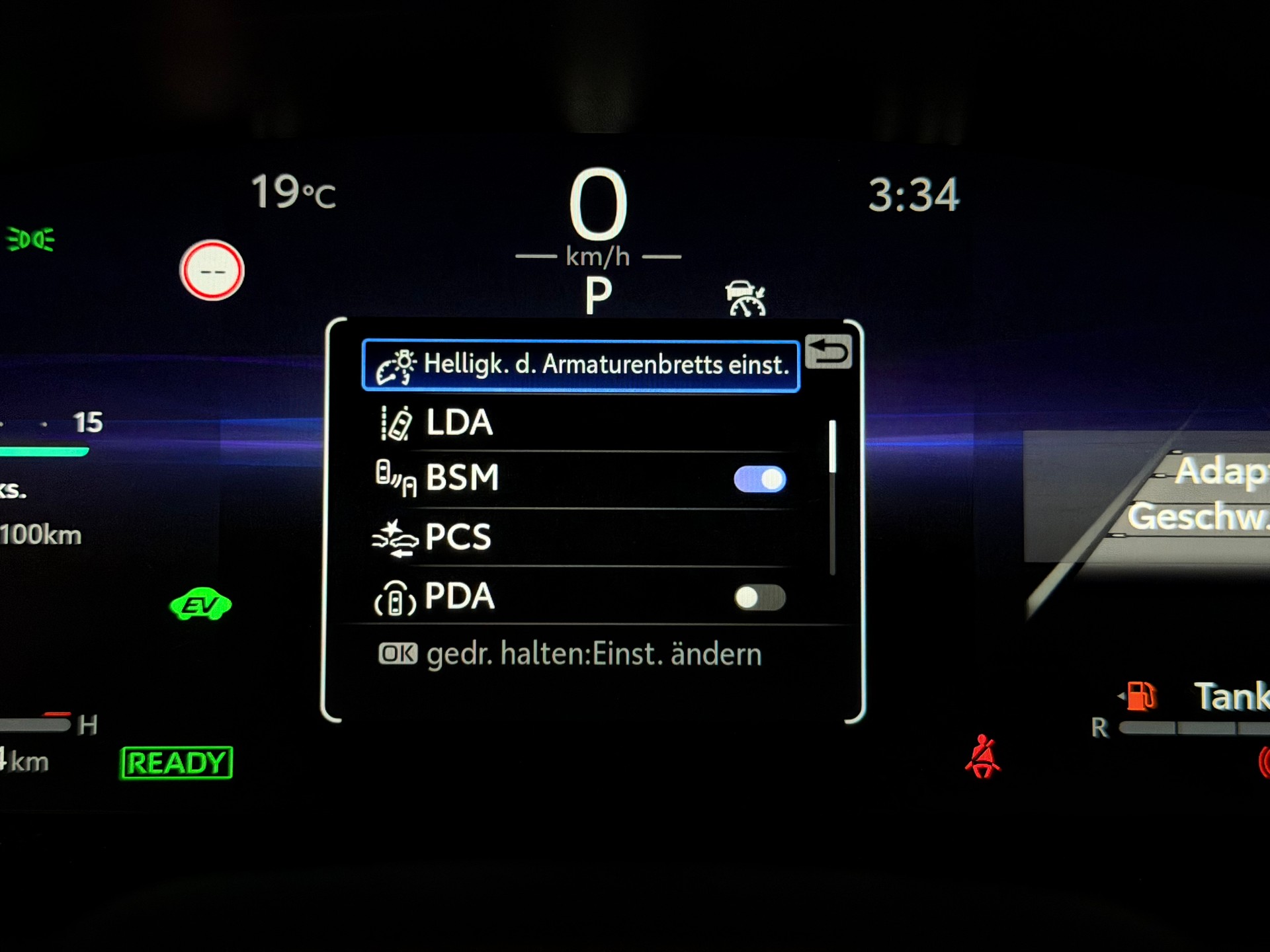 TOYOTA Corolla Touring Sports 2.0 HSD Trend e-CVT-image-20