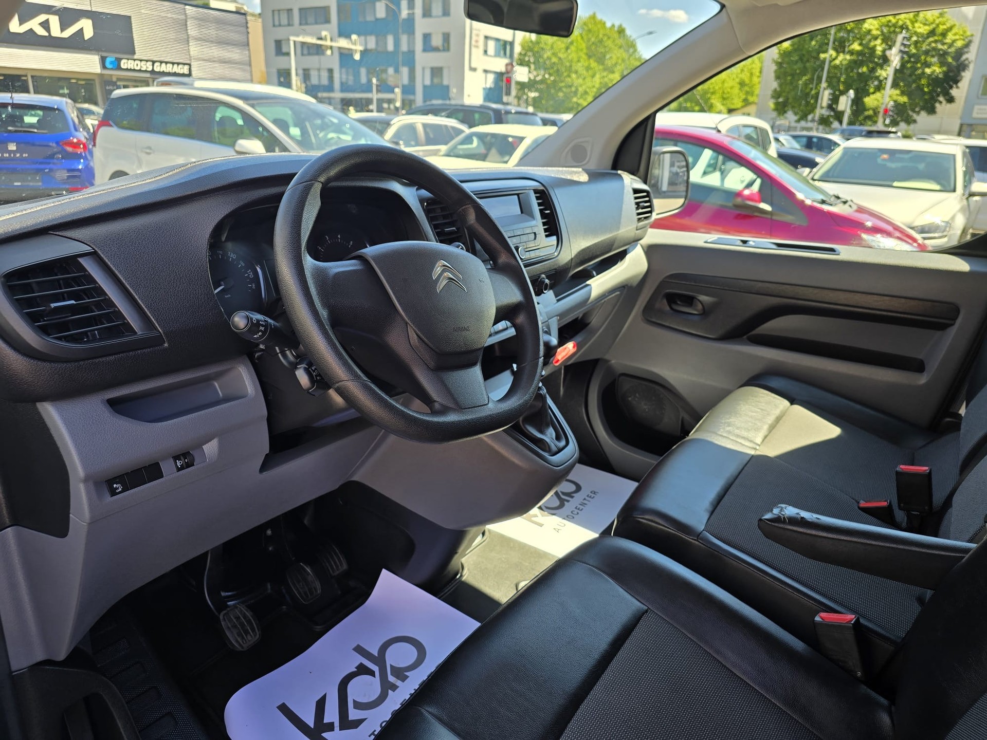 CITROEN Jumpy 2.0 BlueHDi 150 M Attraction-image-14