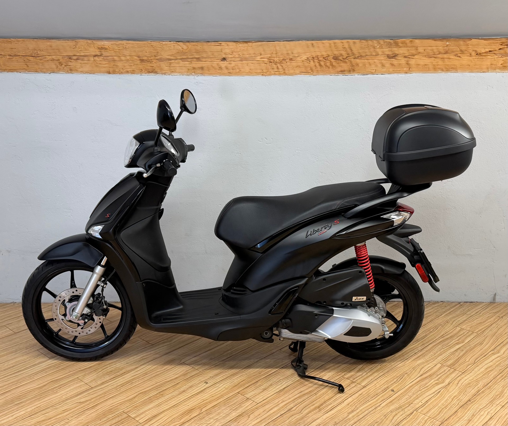 PIAGGIO Liberty 125 Sport-image-5