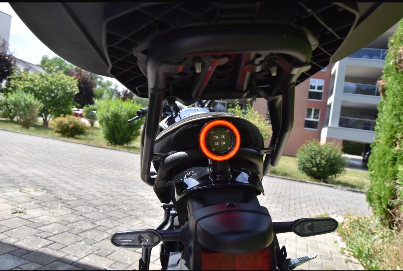 YAMAHA XSR 700-image-14