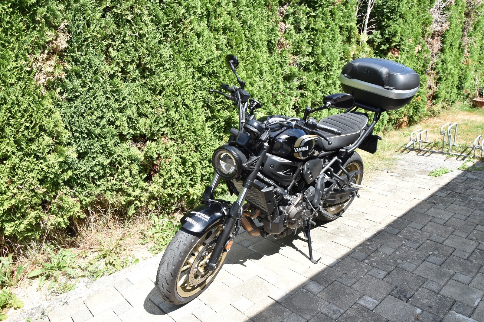YAMAHA XSR 700-image-0