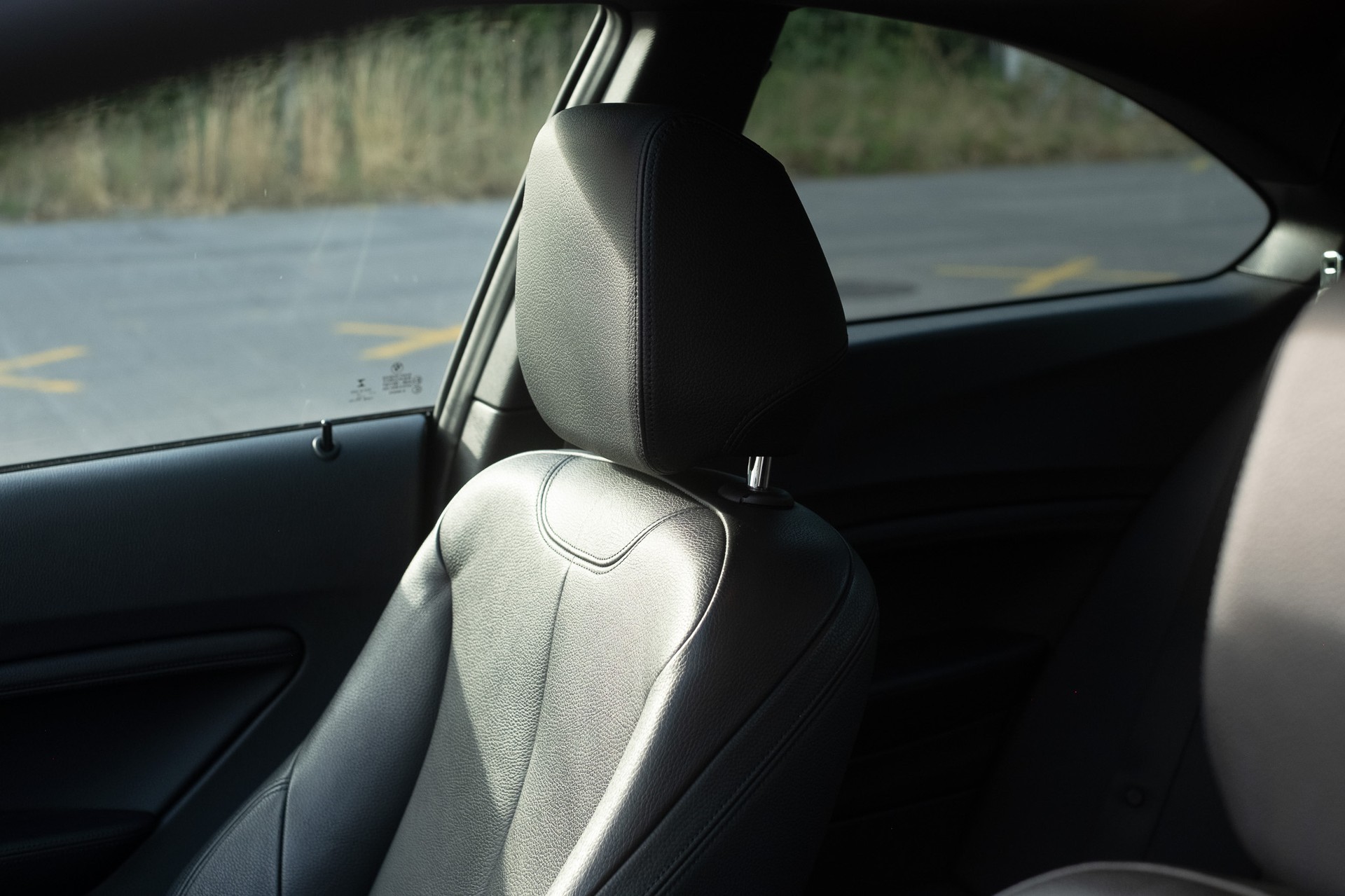 BMW M235i xDrive-image-11