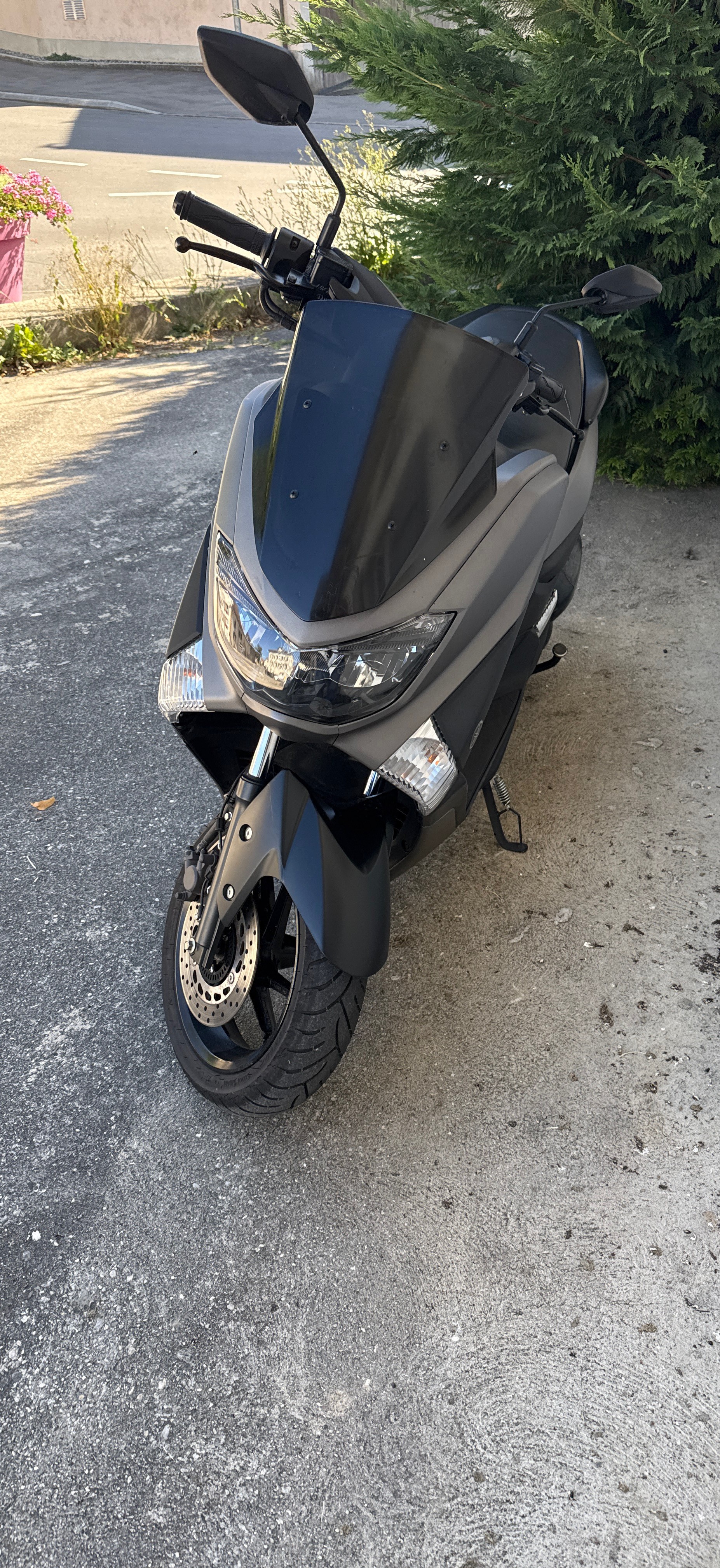 YAMAHA N-Max GPD 125A ABS-image-2