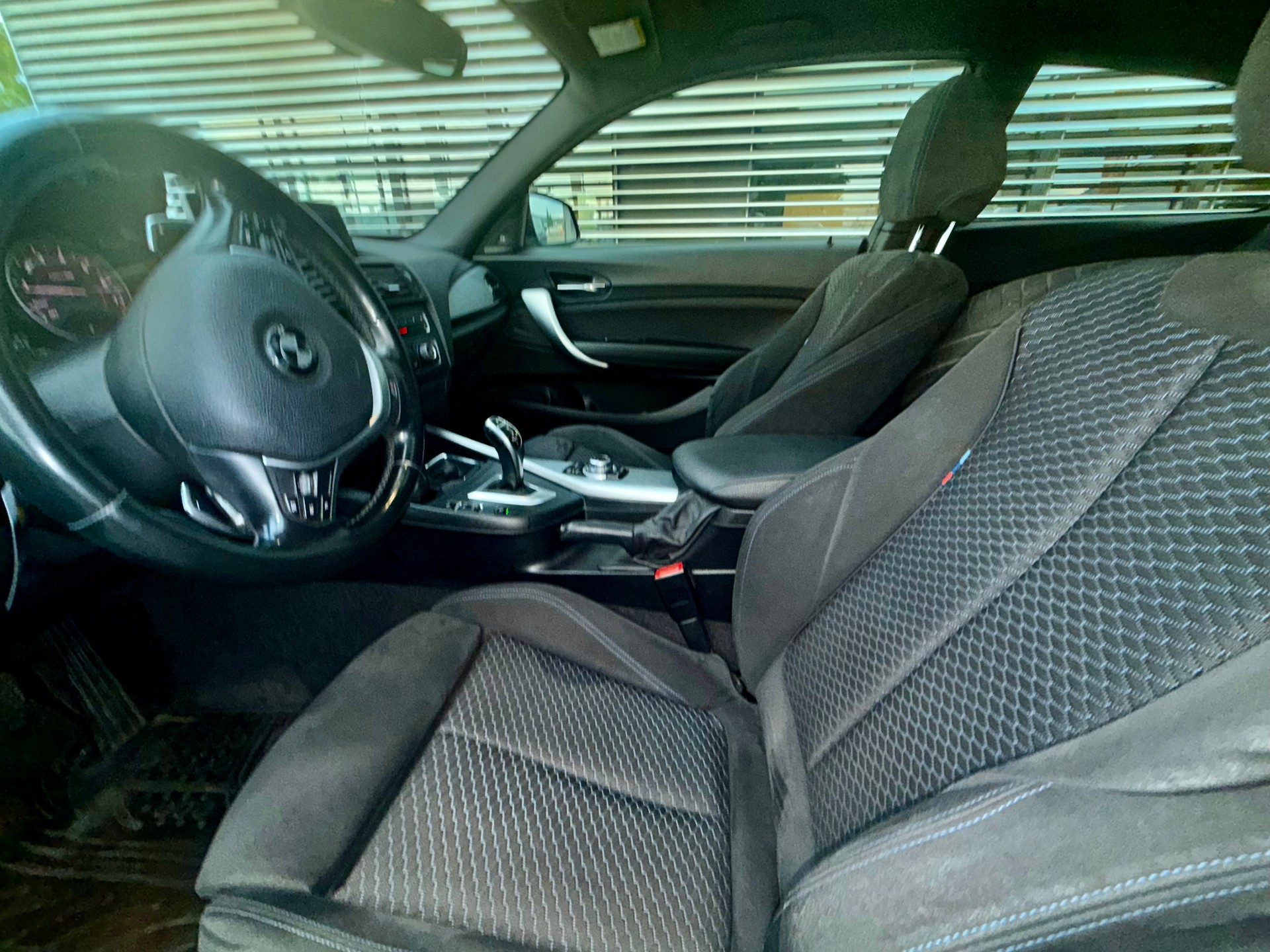 BMW M135i xDrive Steptronic-image-10
