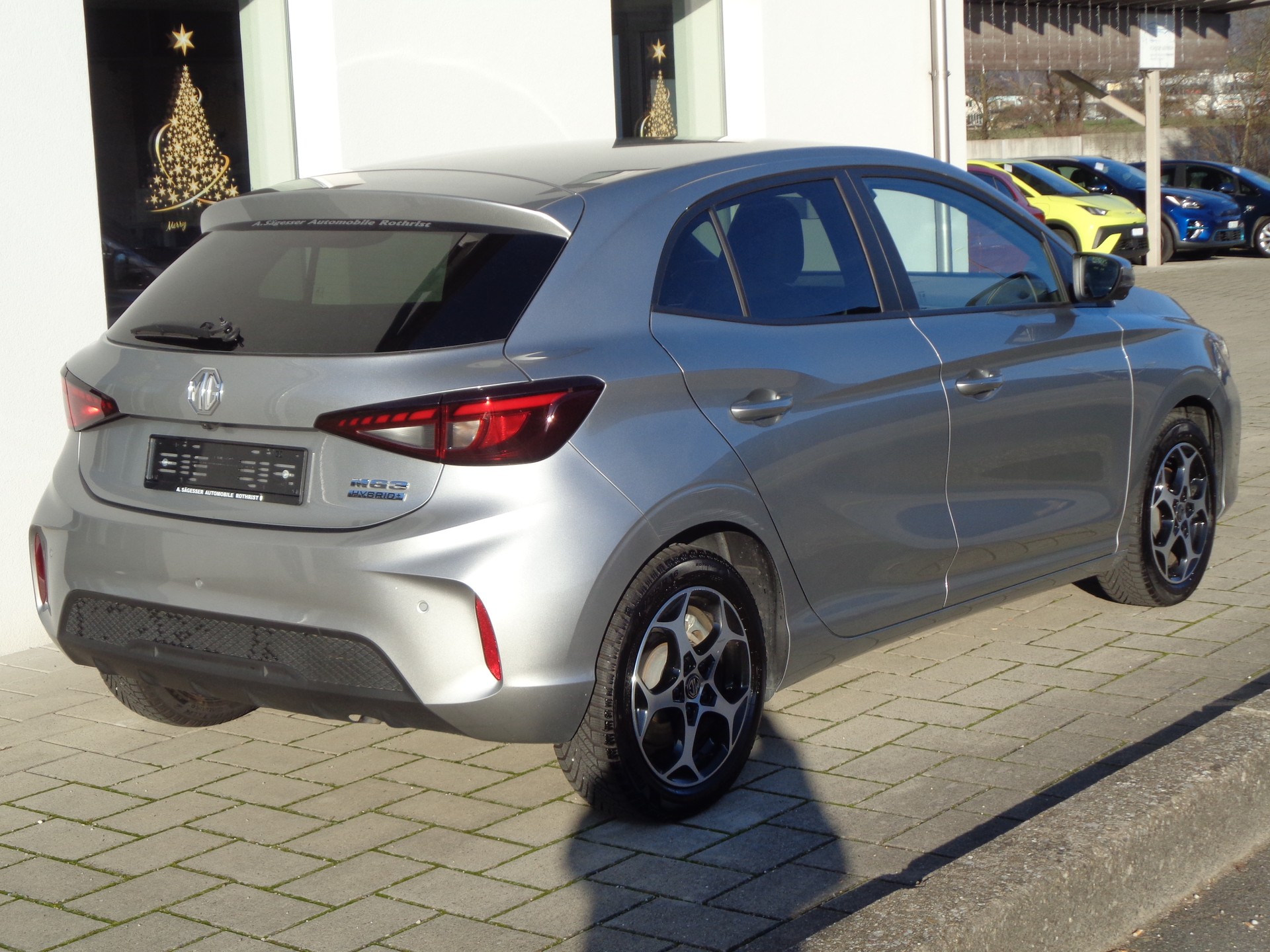 MG 3 1.5 Hybrid Luxury Aut.-showroom-element-1