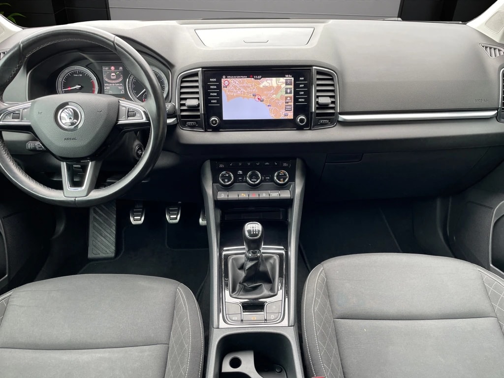 SKODA Karoq 1.5 TSI ACT Drive-image-8