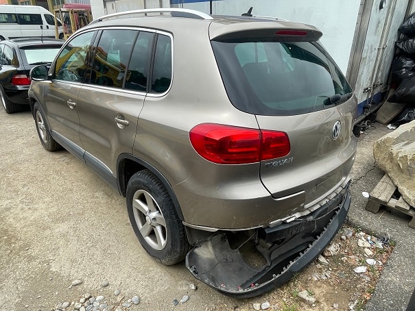 VW Tiguan 1.4 TSI Track&Style 4Motion-image-3