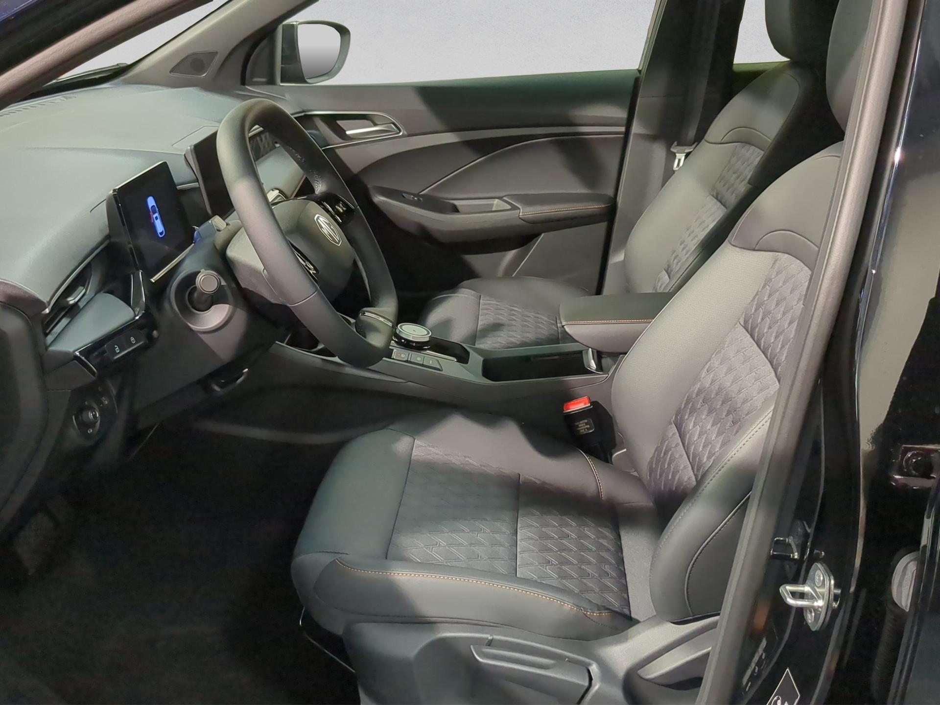 MG 3 1.5 Hybrid Luxury Aut.-image-8