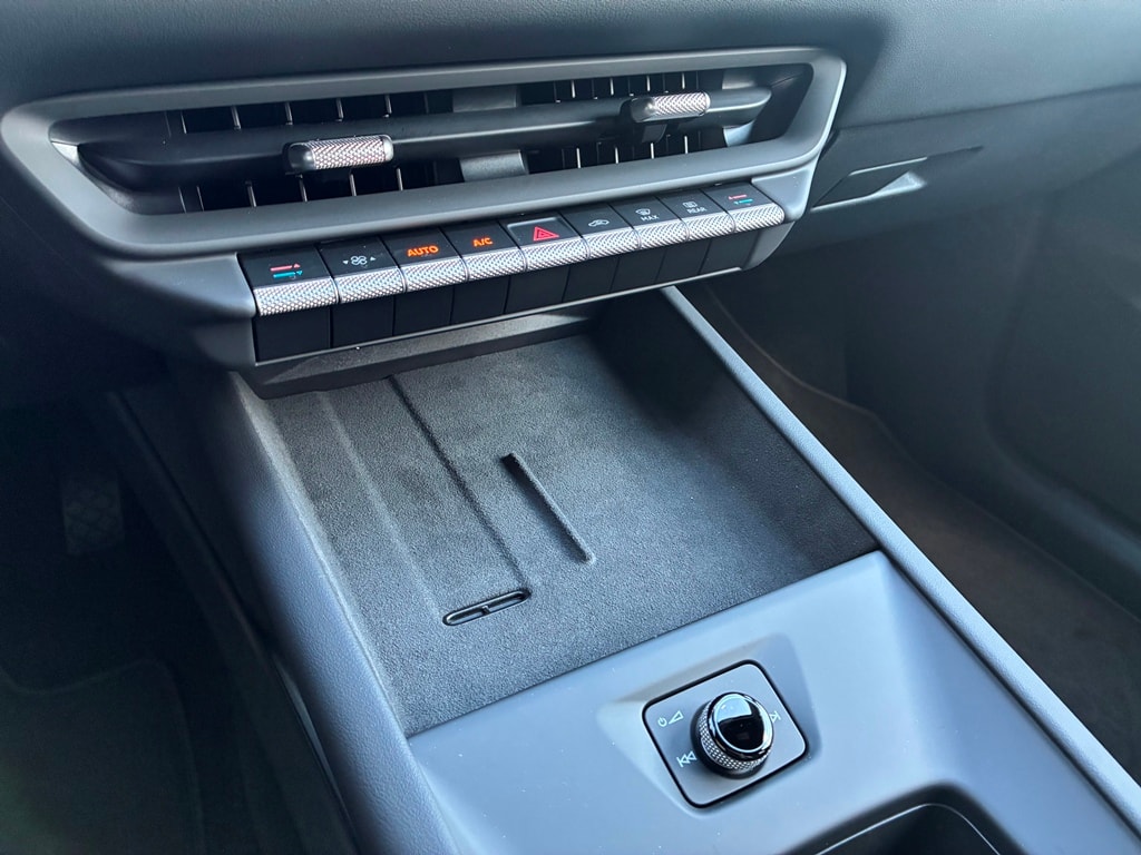 VW ID.3 Neo 58 kWh 190 PS Life-image-16