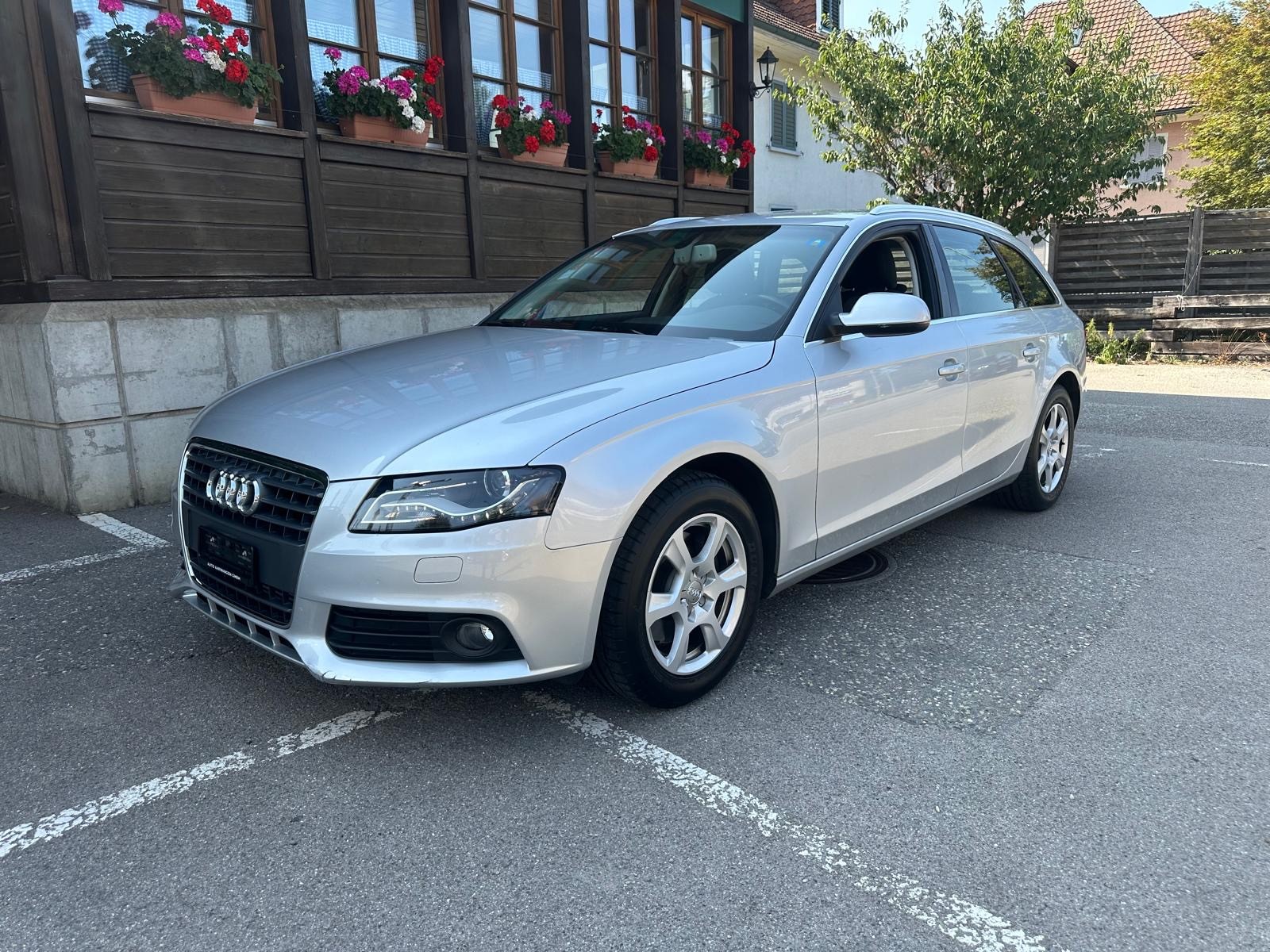 AUDI A4 Avant 1.8 TFSI multitronic-showroom-element-1
