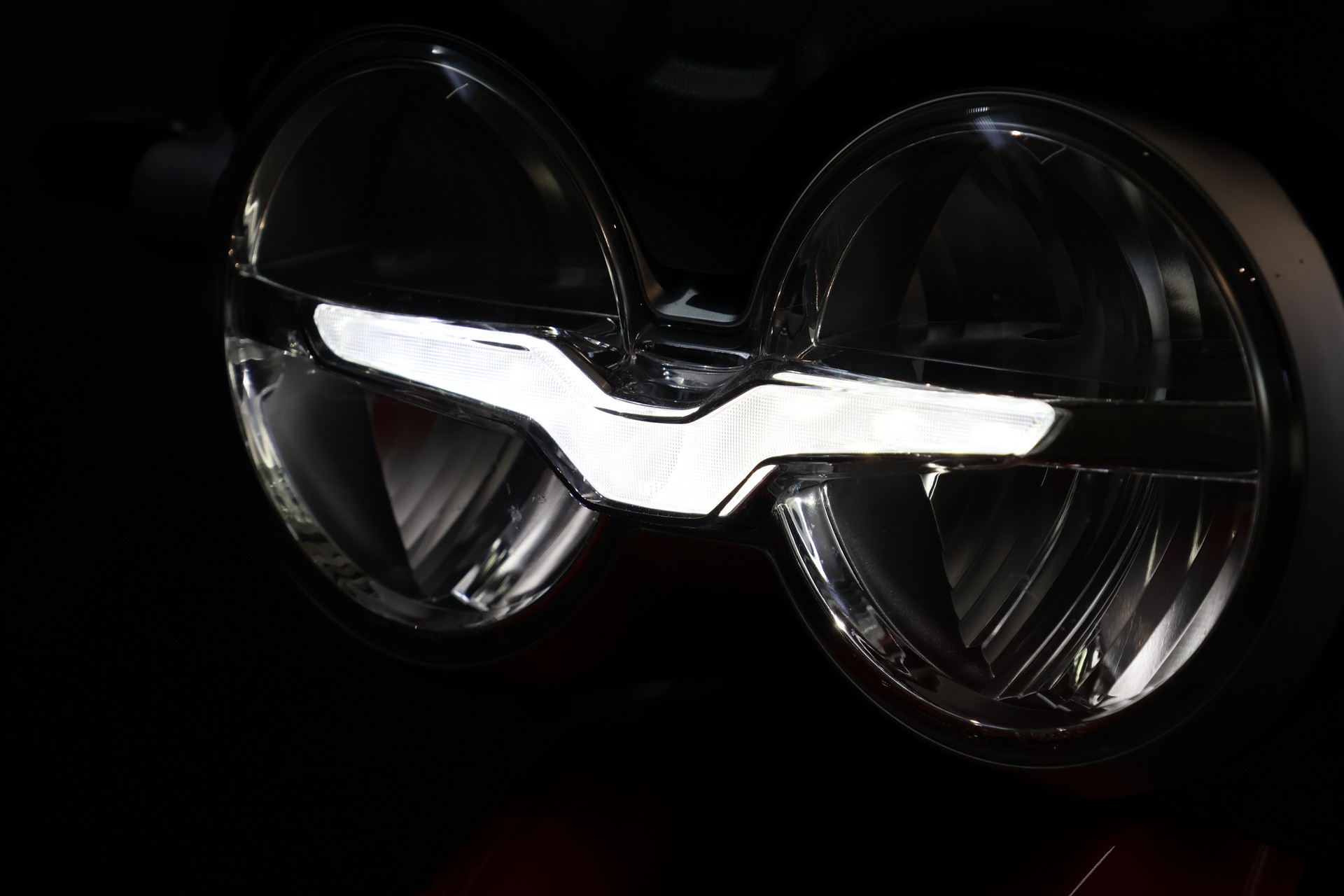 MOTO GUZZI V85 TT E5+-image-8