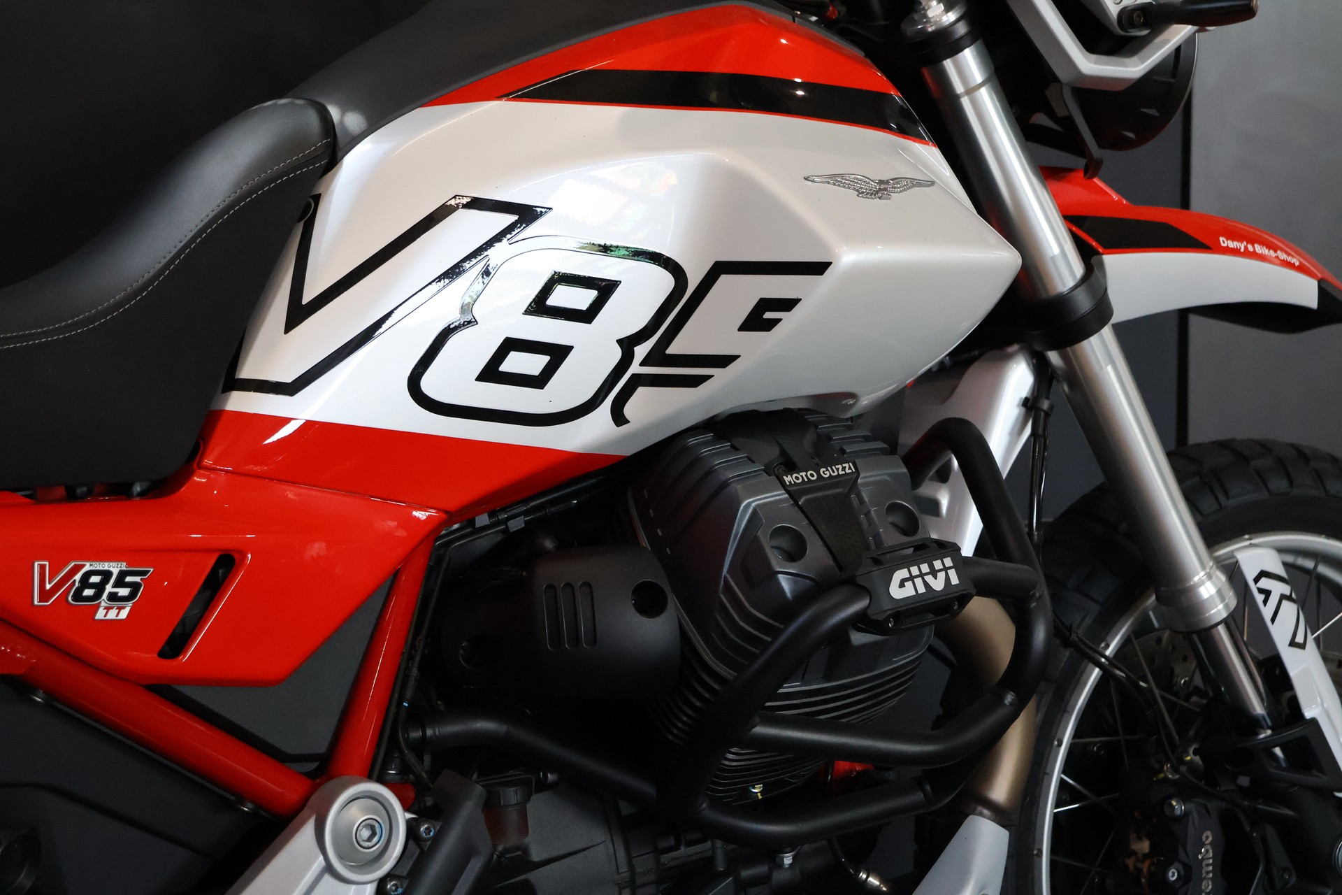 MOTO GUZZI V85 TT E5+-image-13