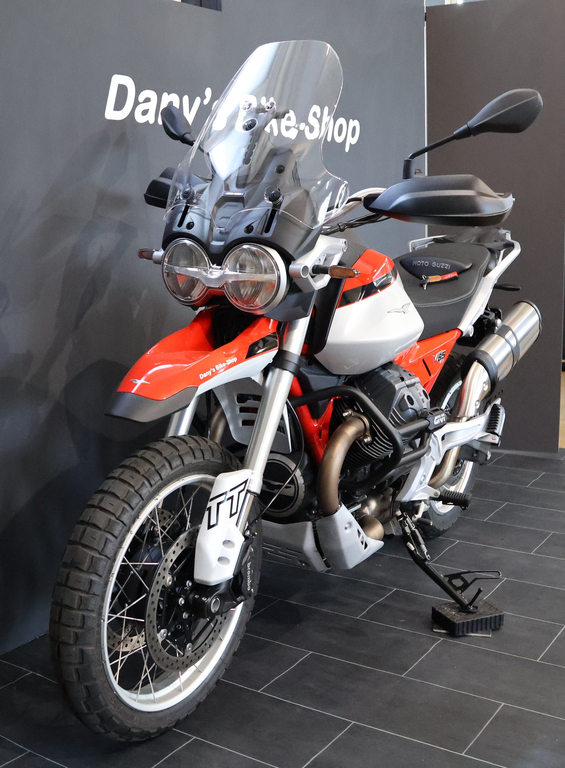 MOTO GUZZI V85 TT E5+-image-1
