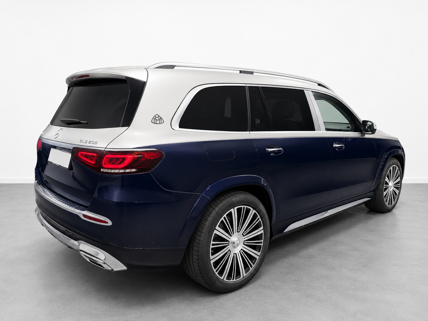 MERCEDES-BENZ MERCEDES-BENZ GLS Maybach 600 | First Class • MwSt-image-4