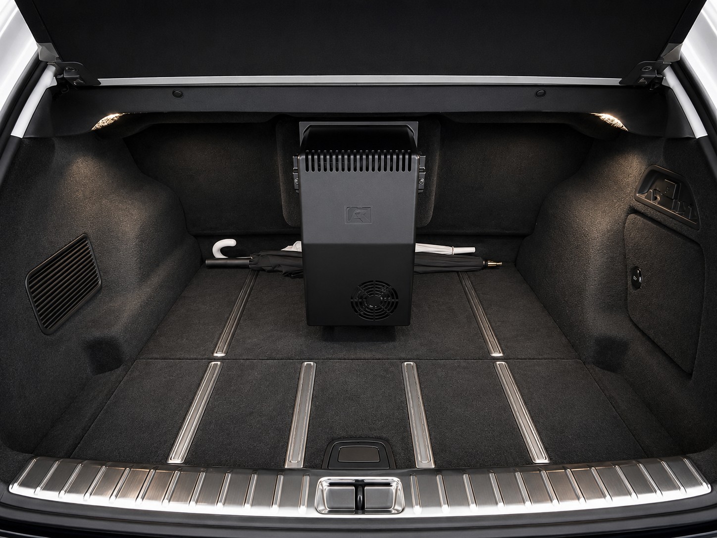 MERCEDES-BENZ MERCEDES-BENZ GLS Maybach 600 | First Class • MwSt-image-8