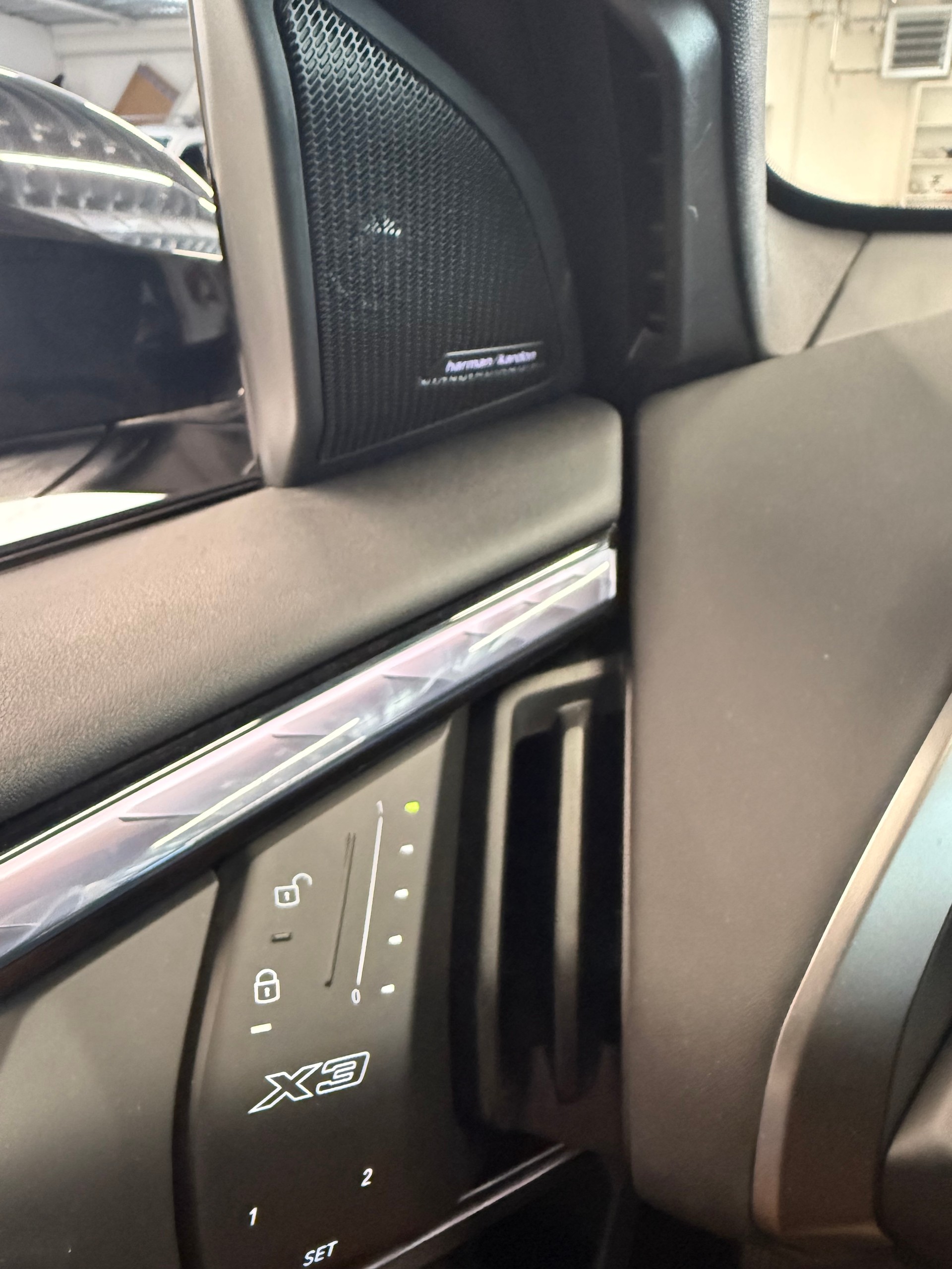 BMW X3 xDrive 30e M Sport Pro-image-21