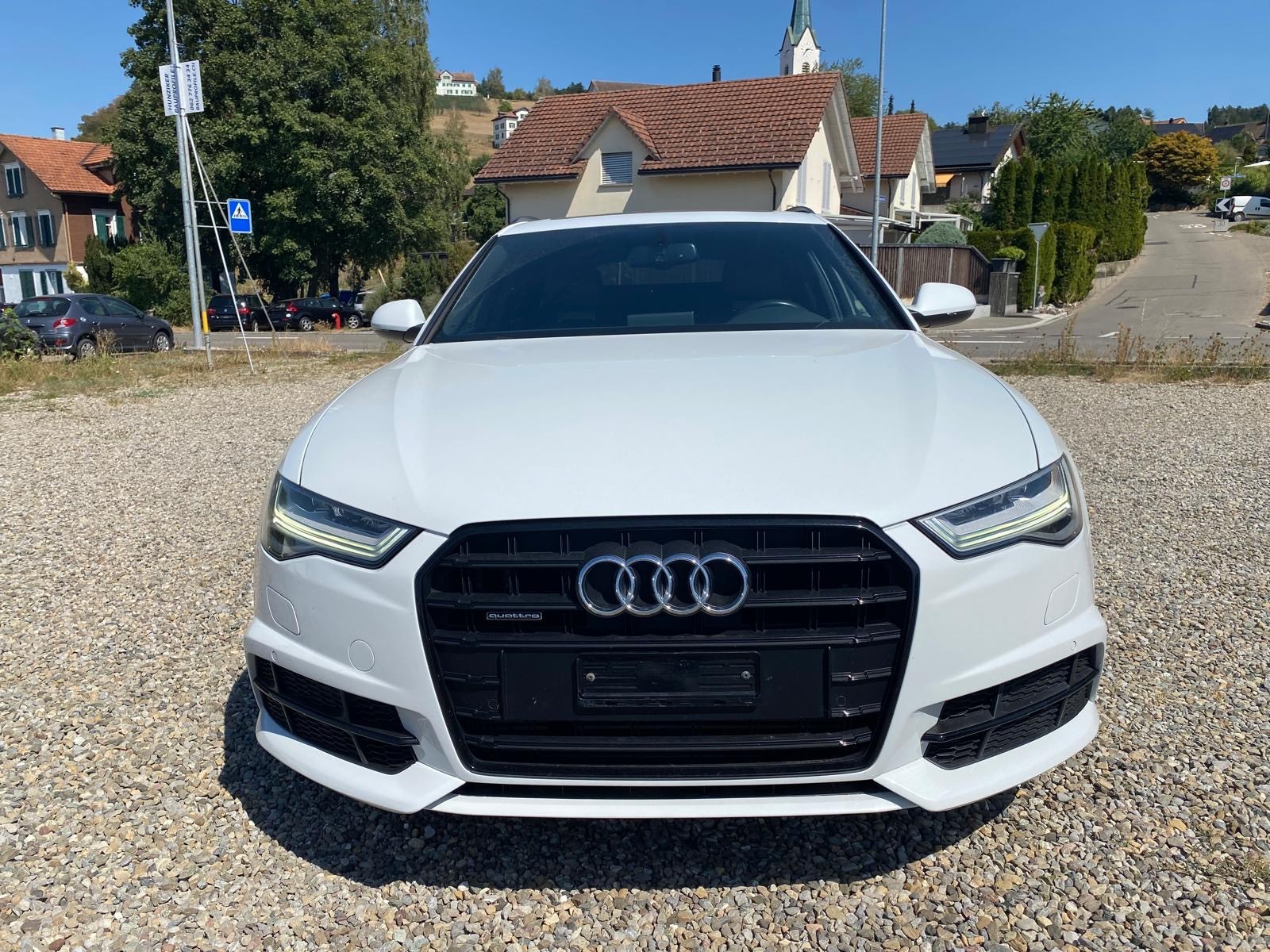 AUDI A6 Avant 2.0 TFSI quattro S-tronic-image-5