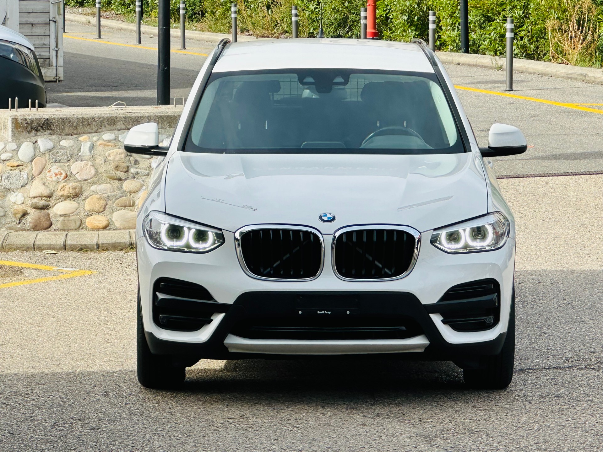 BMW X3 xDrive 30i Individual Steptronic-showroom-element-1