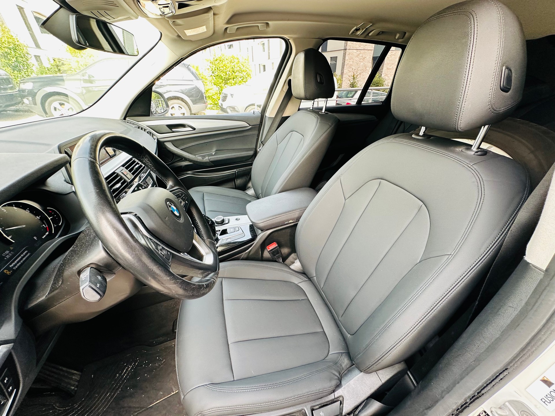 BMW X3 xDrive 30i Individual Steptronic-image-6