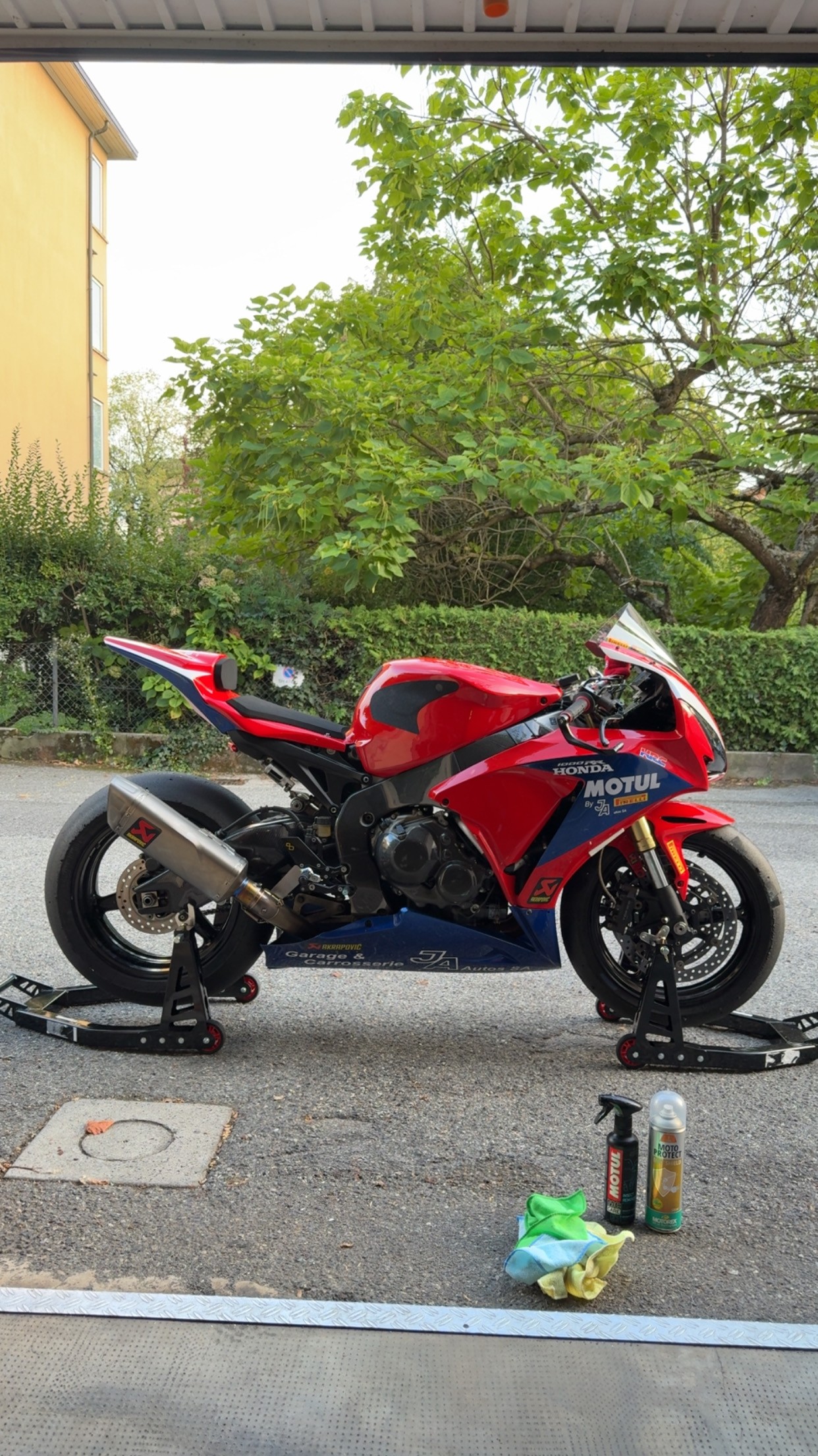 HONDA CBR 1000-image-2
