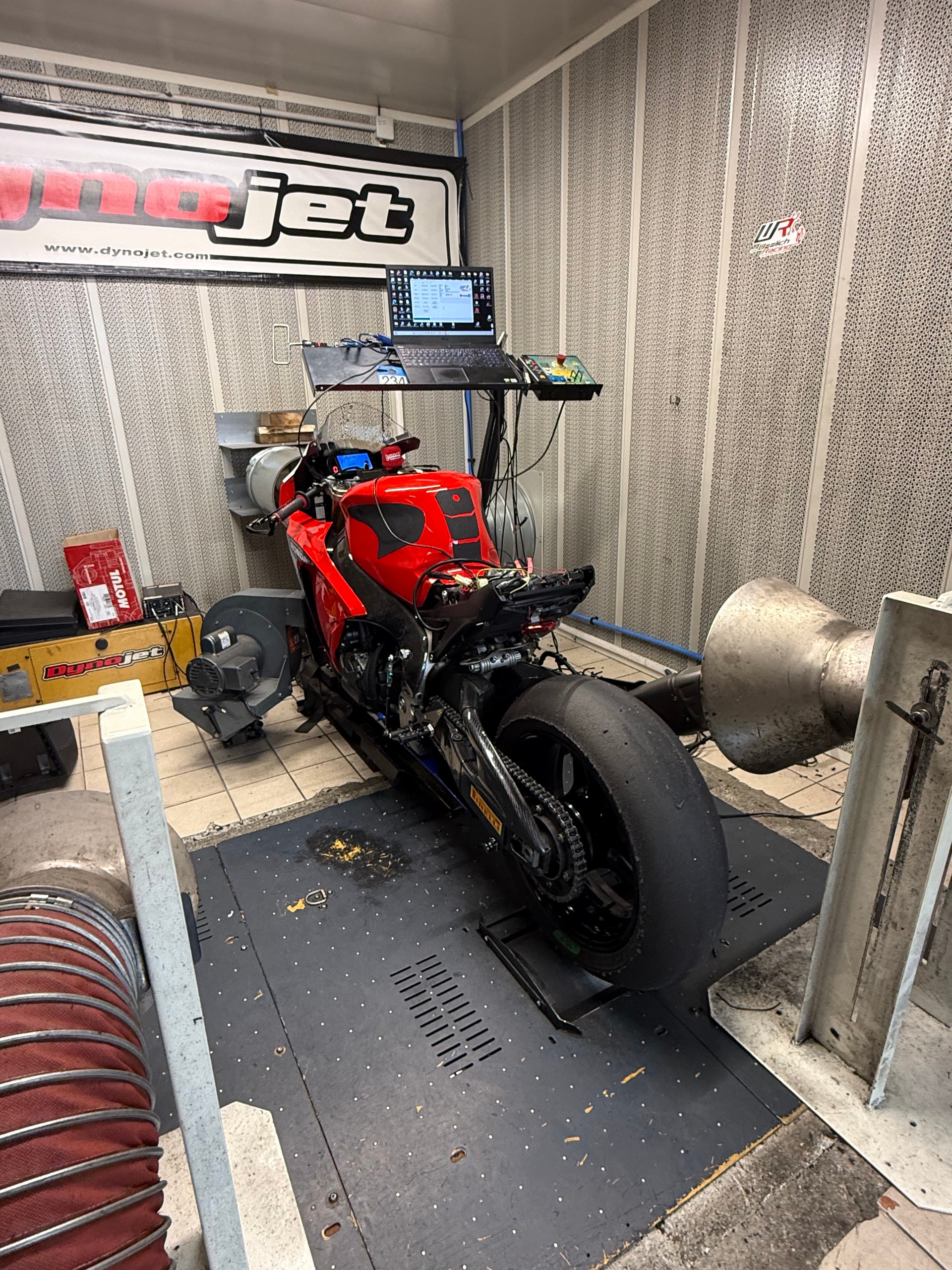 HONDA CBR 1000-image-10