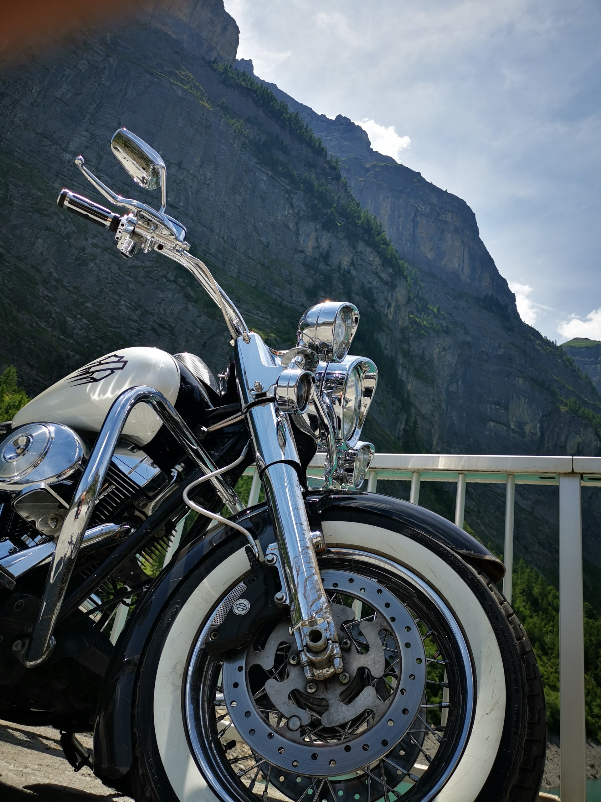 HARLEY-DAVIDSON FLHRCI Road King Classic-image-10