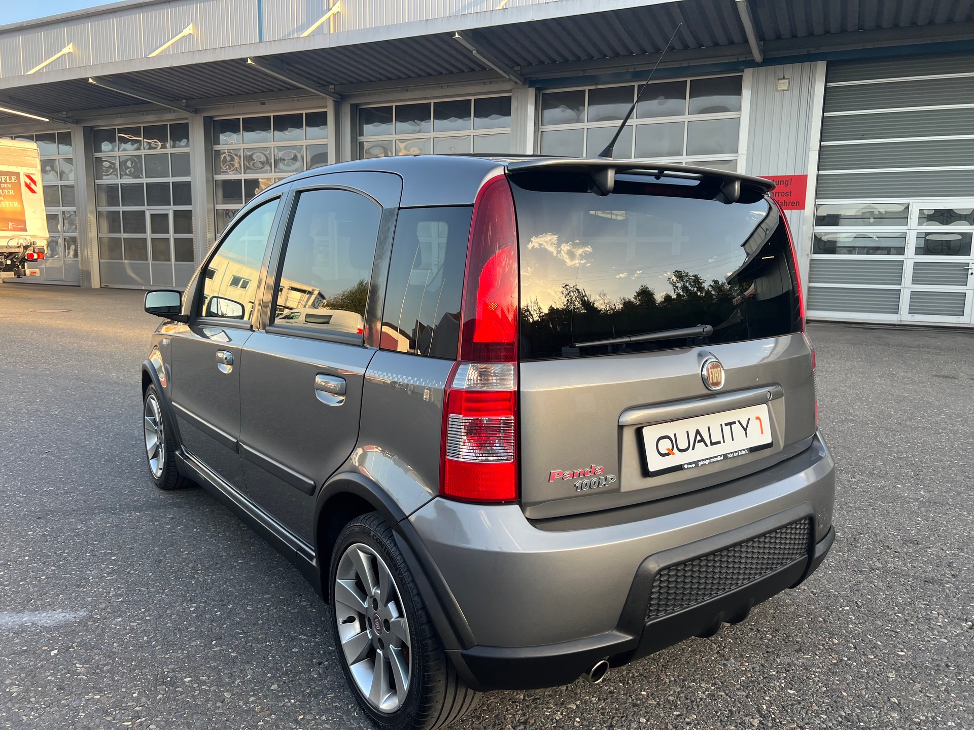 FIAT Panda 1.4 100HP-showroom-element-1