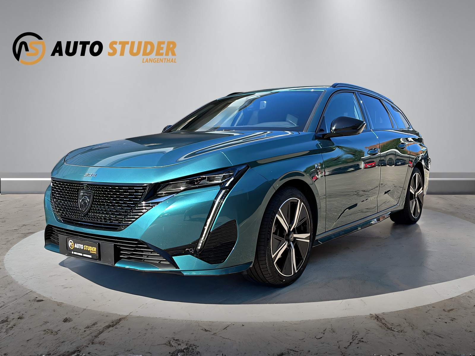 PEUGEOT 308 SW 1.2 Hybrid GT-showroom-element-1