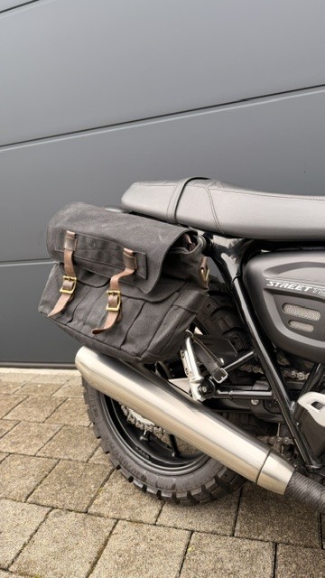 TRIUMPH Street Twin 900-image-8