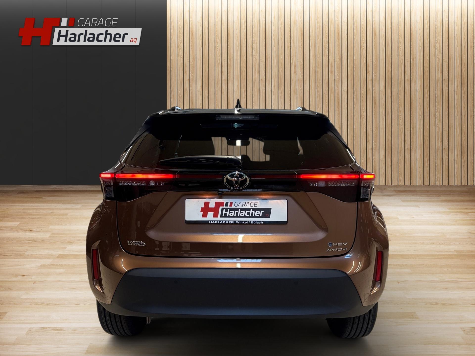 TOYOTA Yaris Cross 1.5 Premium AWDi e-CVT-image-5