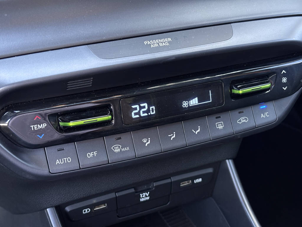 HYUNDAI i20 1.0 T-GDi Vertex 48V-image-16