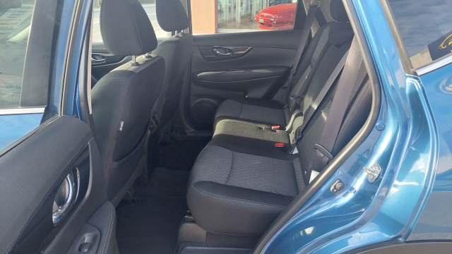 NISSAN X-Trail 1.7dCi acenta Automat 4x4-image-12