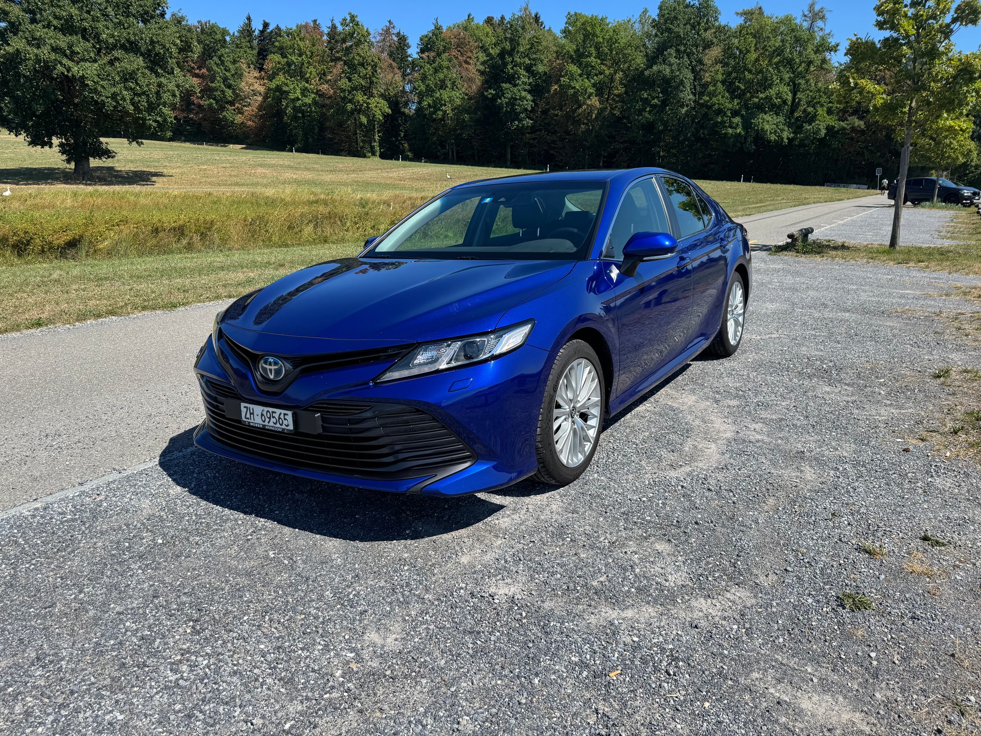 TOYOTA 2.5 HSD Business
